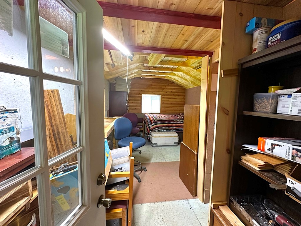 3863 Crockett's Cove Rd. Property Photo 27