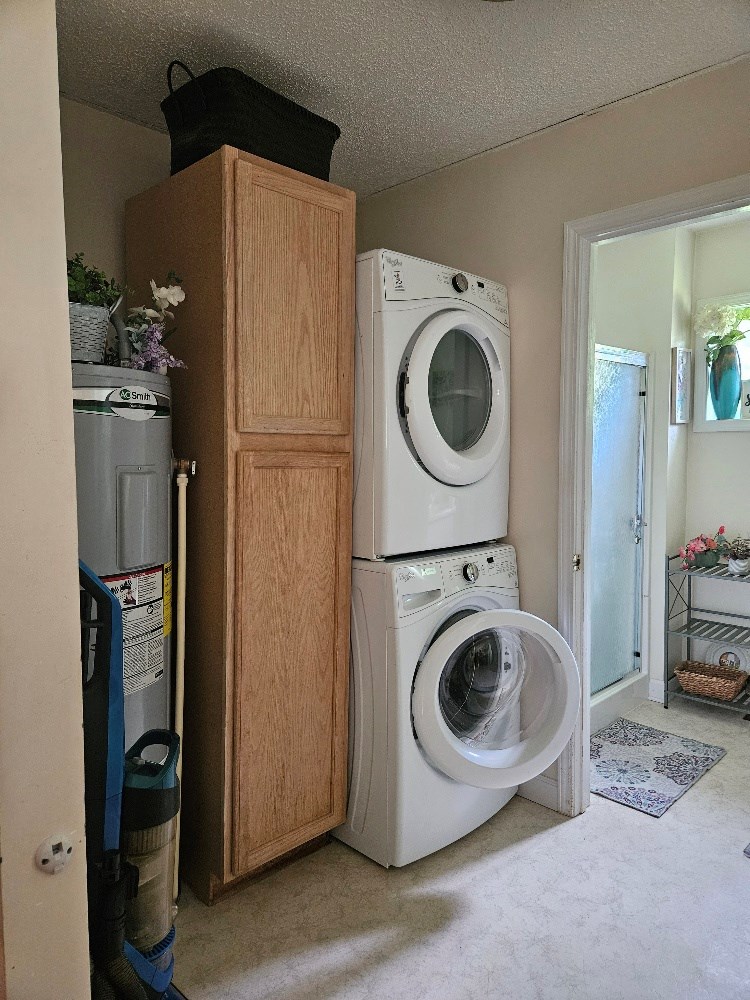 2155 Valley Rd Property Photo 11