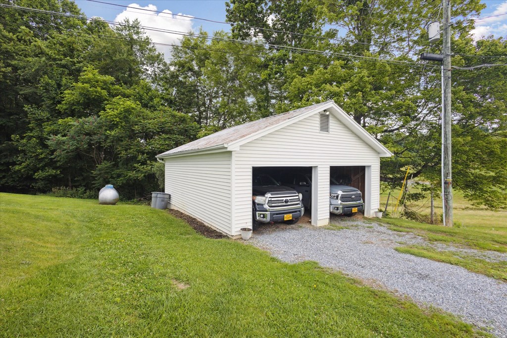 26417 Old Saltworks Road Property Photo 2