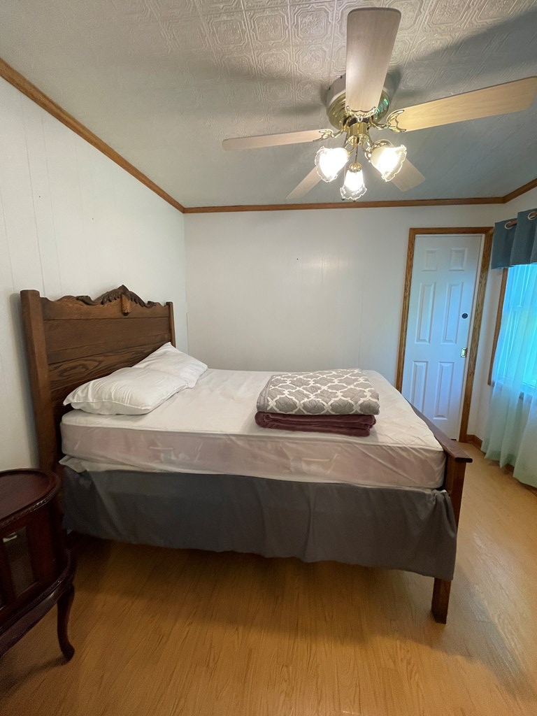 836 Helton Creek Ln Property Photo 9