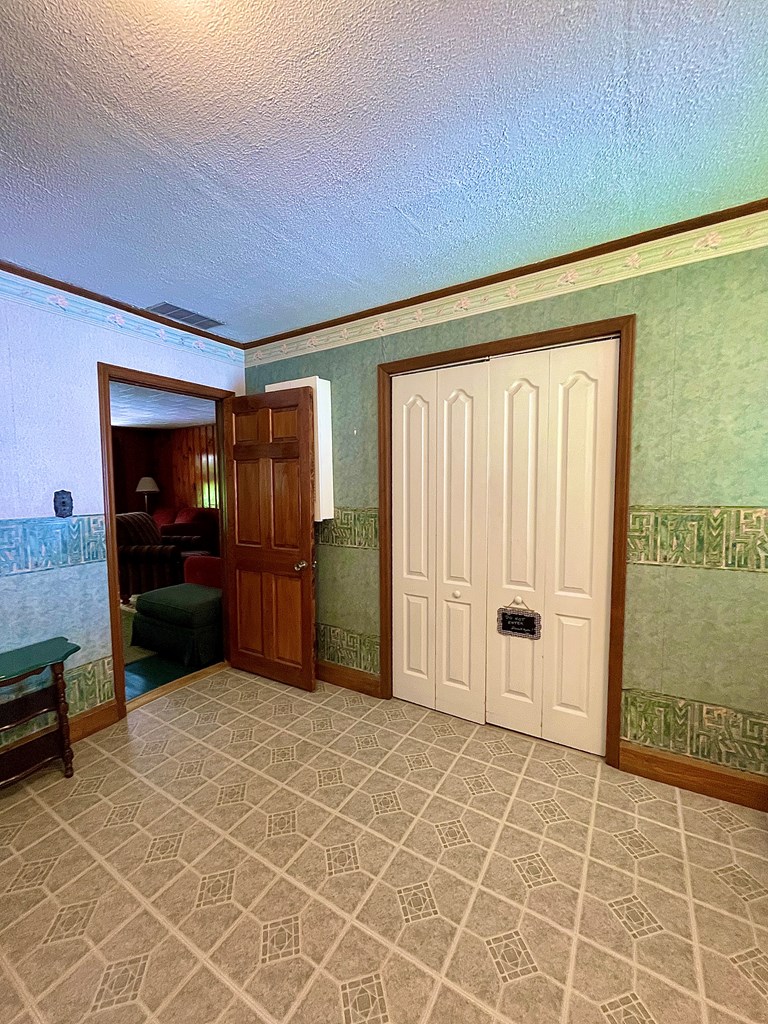 836 Helton Creek Ln Property Photo 23