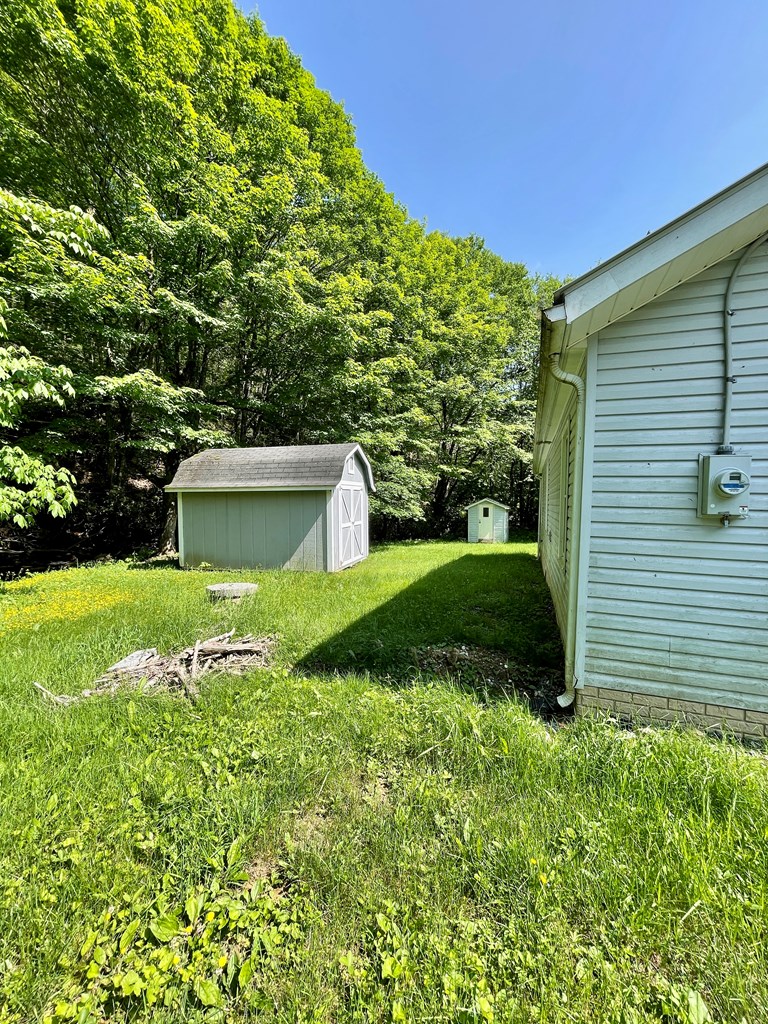 836 Helton Creek Ln Property Photo 31