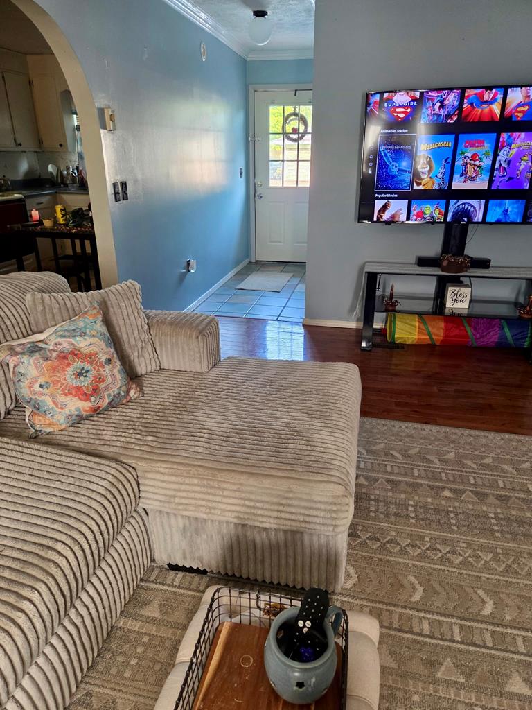 695 Thru Dr. Property Photo 4