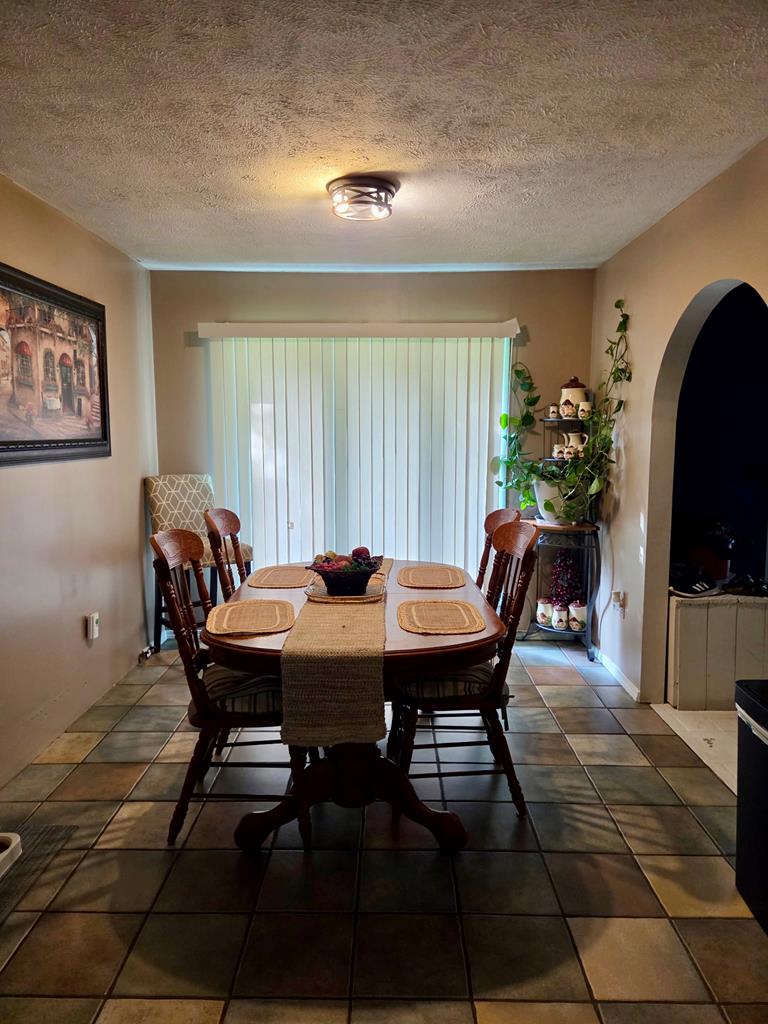 695 Thru Dr. Property Photo 9