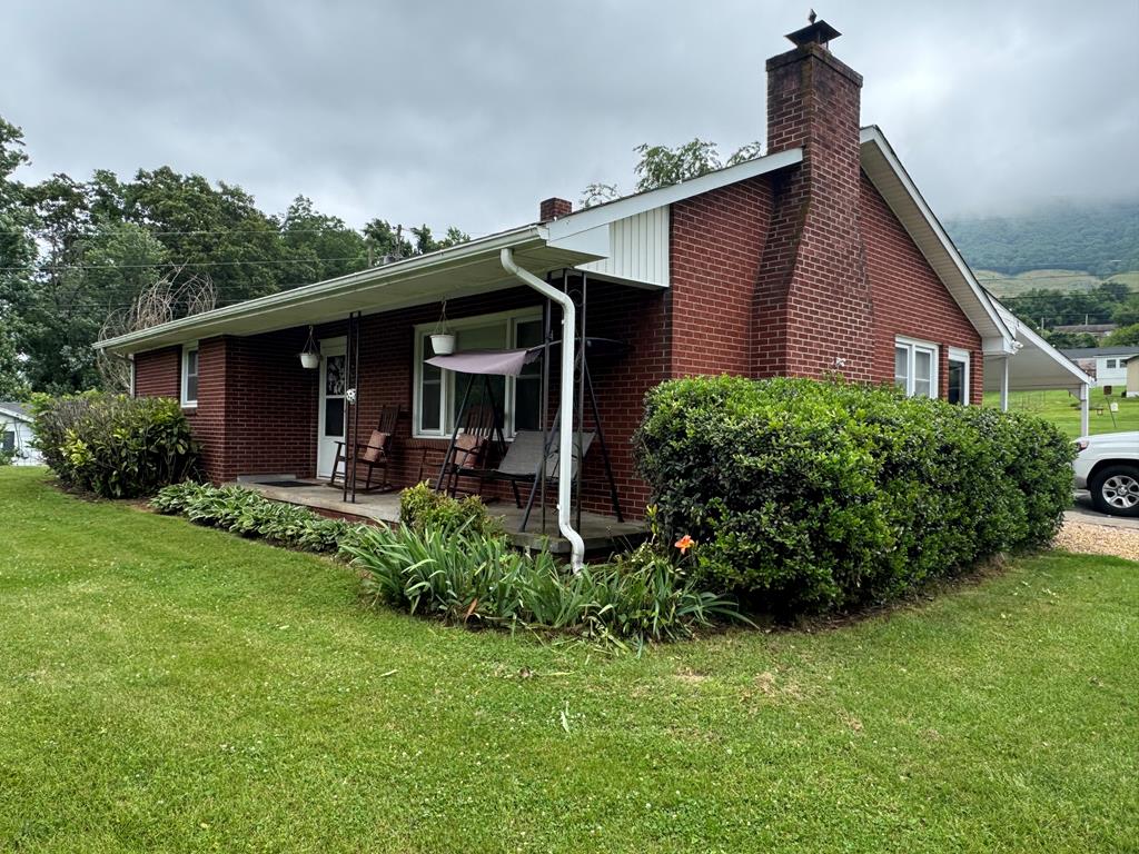 1232 Green Valley Road