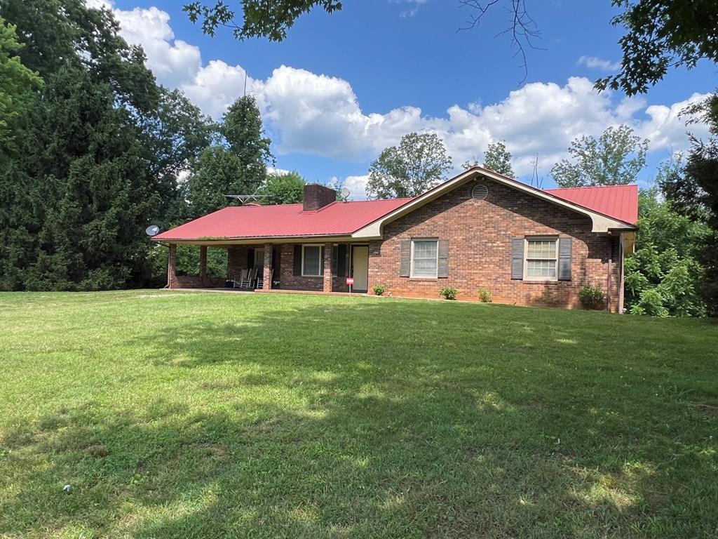 4456 Wards Gap Road Property Photo
