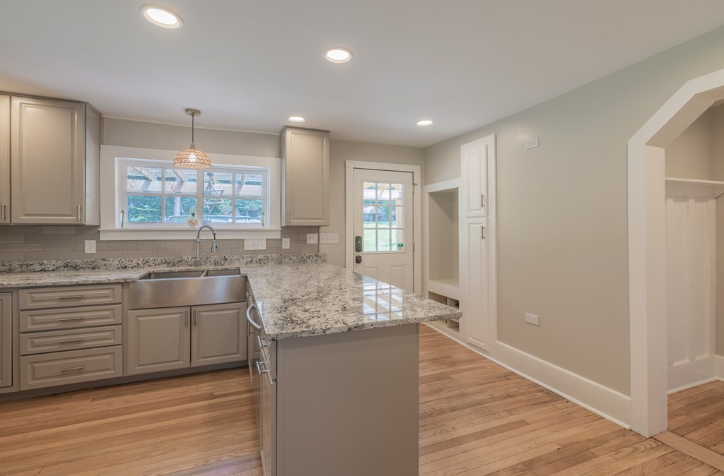 31232 Hollyfield Road Property Photo 15