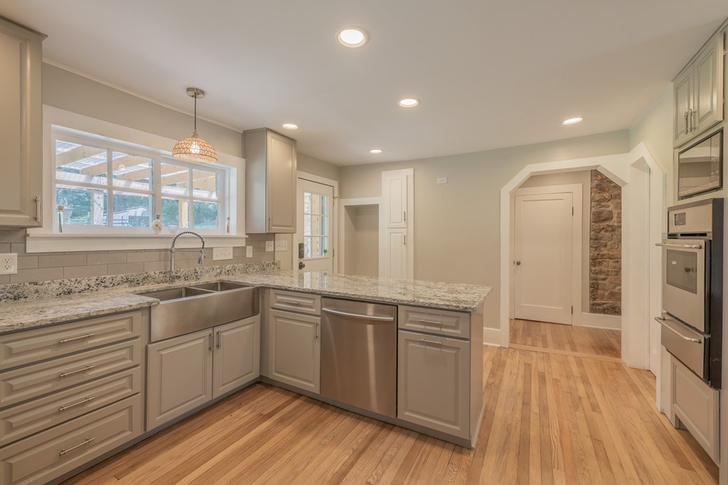 31232 Hollyfield Road Property Photo 16