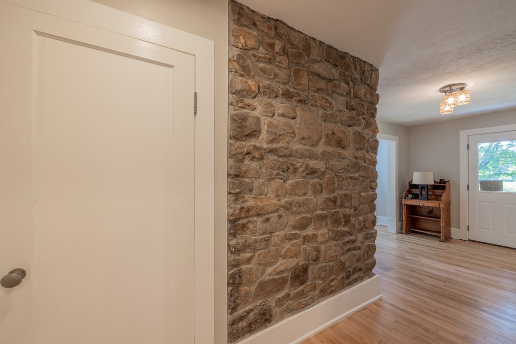 31232 Hollyfield Road Property Photo 20