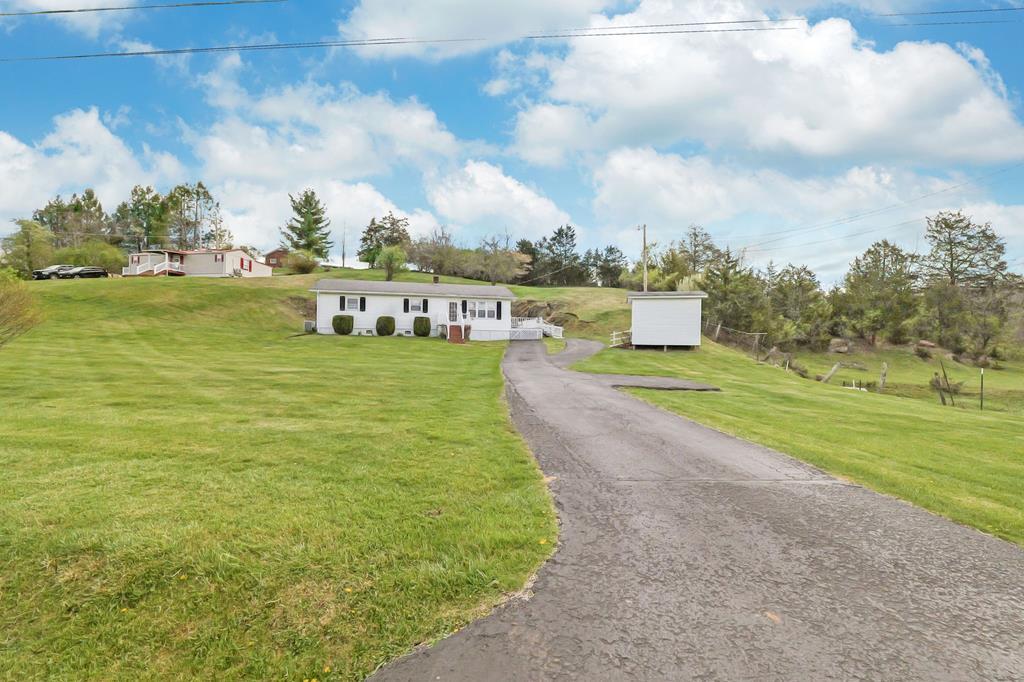 73 Gypsy Avenue Property Photo