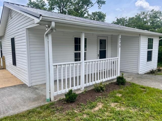 225 Barnett Drive Property Photo