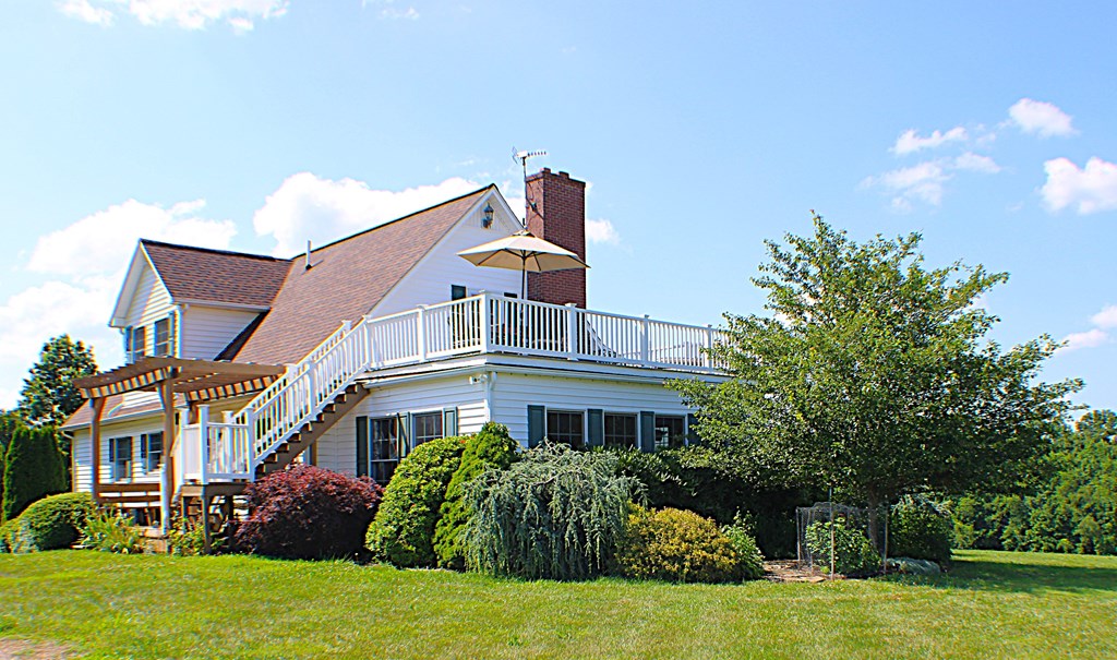 339 Hangar Road Property Photo 8