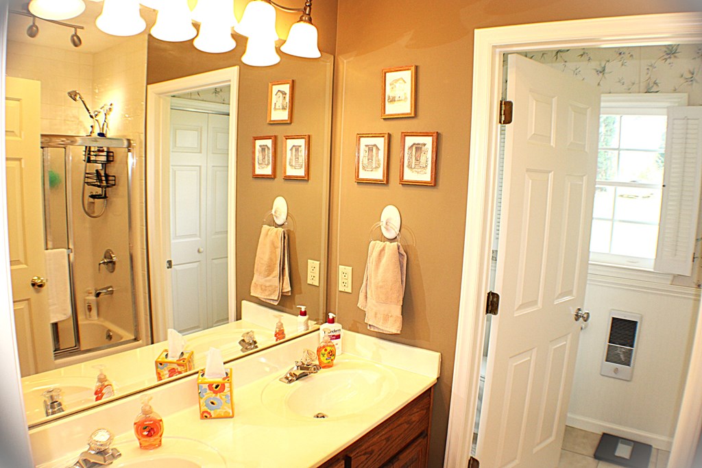 339 Hangar Road Property Photo 19