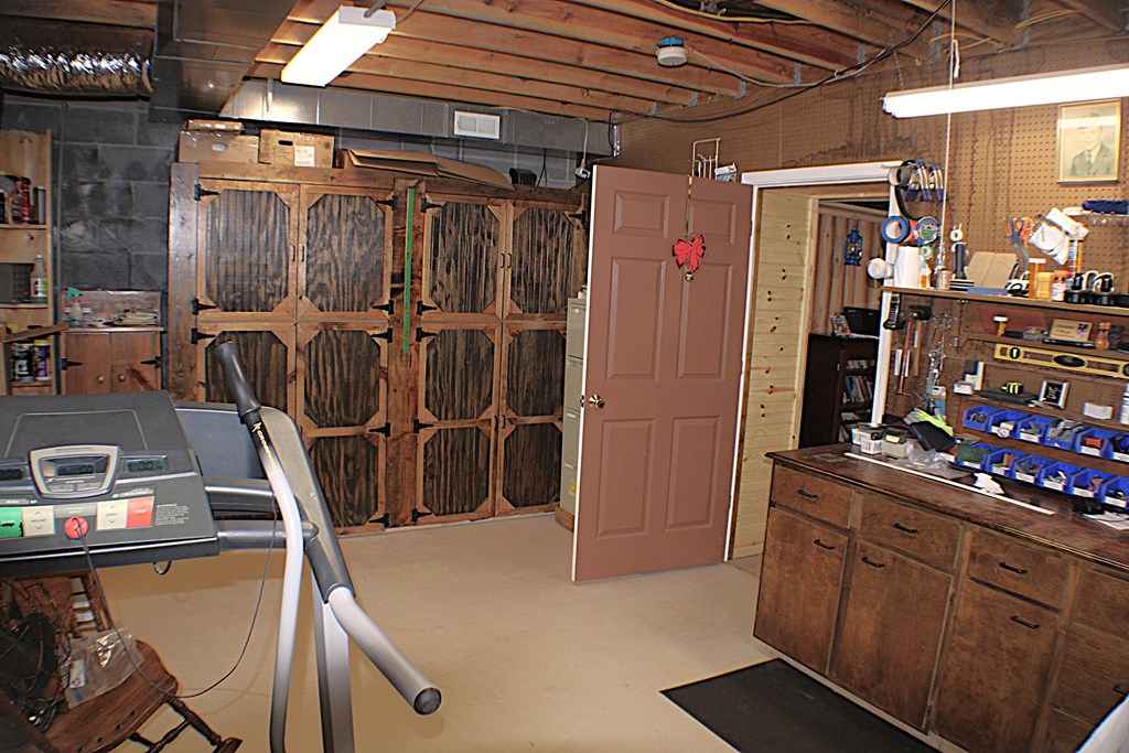 339 Hangar Road Property Photo 35