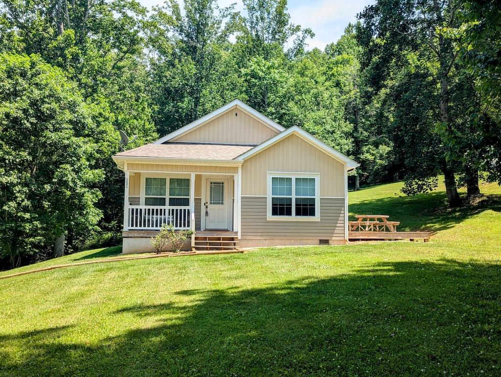 1251 Epperly Mill Rd Property Photo 1