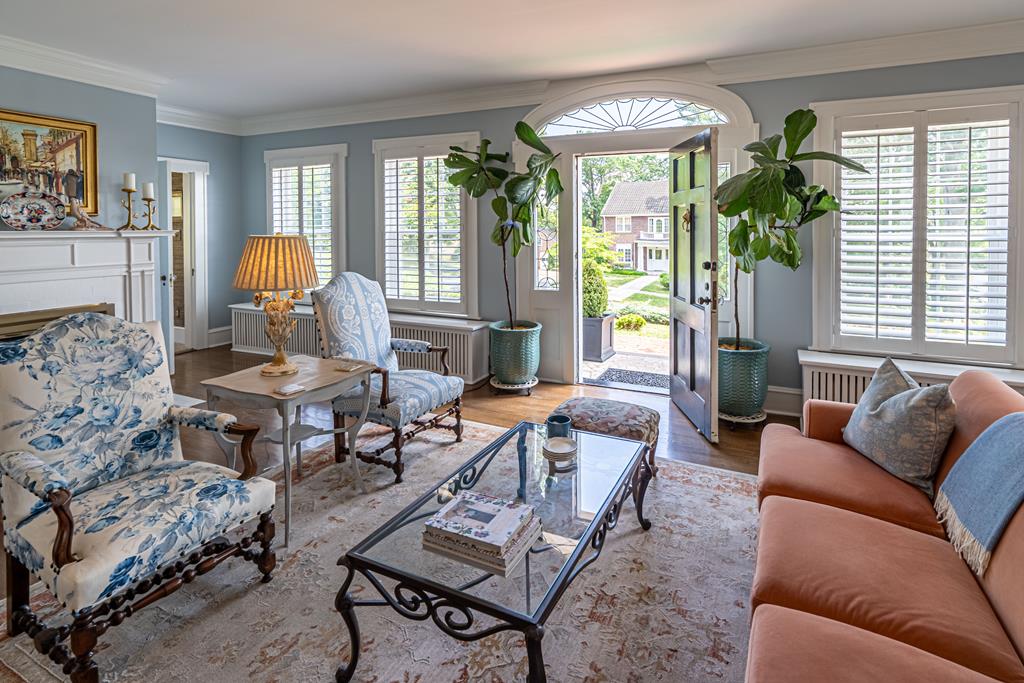 531 Lawrence Avenue Property Photo 19