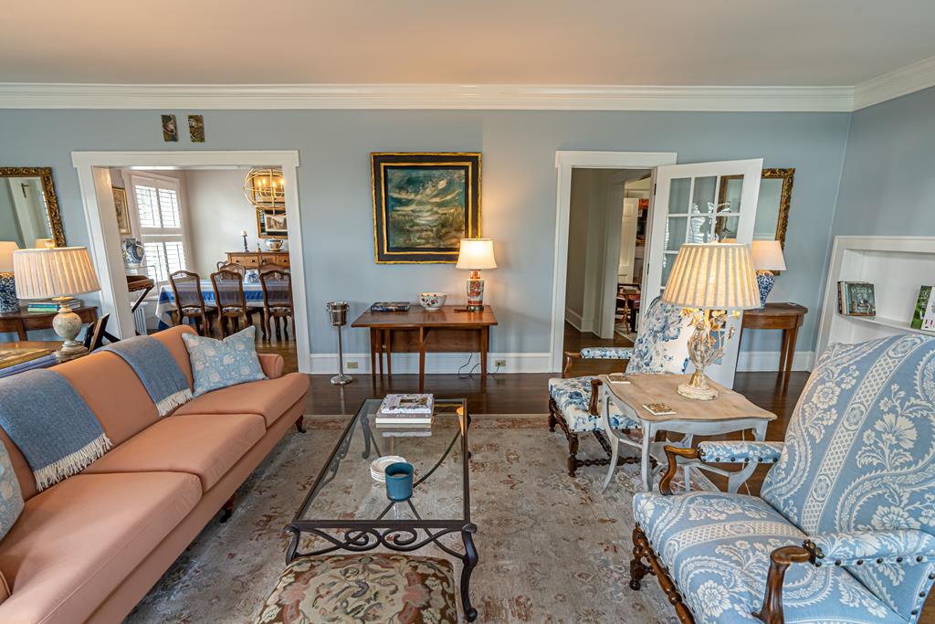 531 Lawrence Avenue Property Photo 20