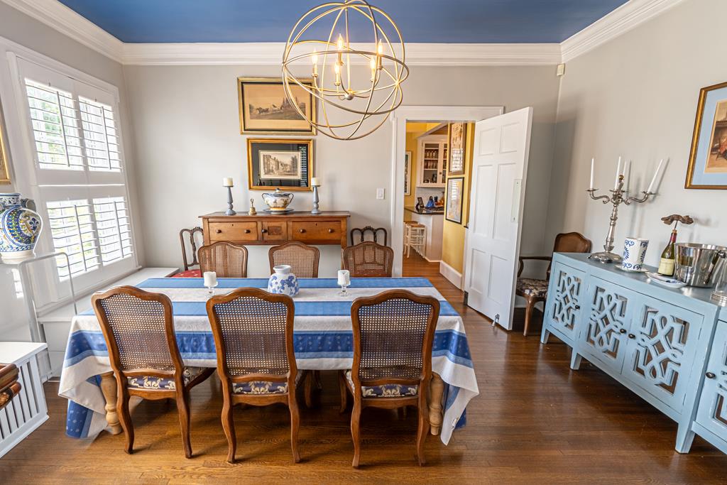 531 Lawrence Avenue Property Photo 51