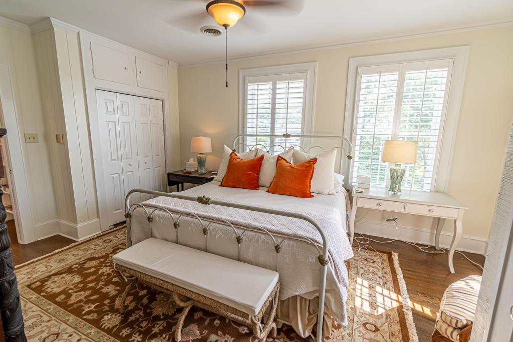 531 Lawrence Avenue Property Photo 65