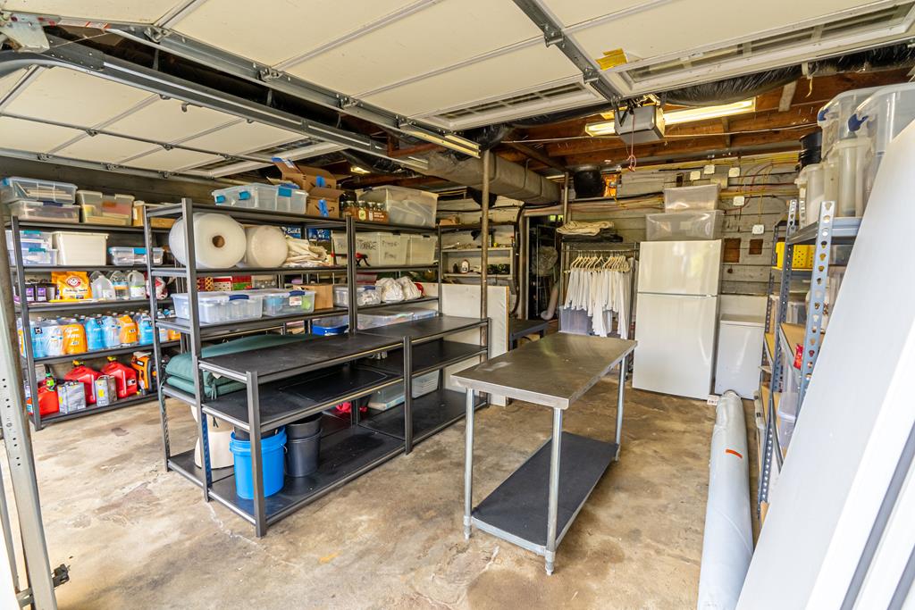 531 Lawrence Avenue Property Photo 92