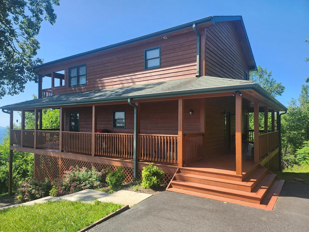 82 Alpine Way Property Photo 1