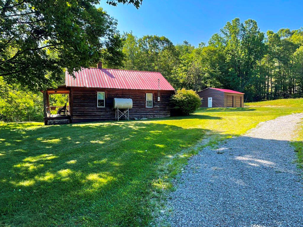1097 Mt Zion Road Property Photo 1