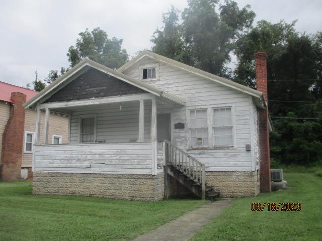 1008 E First Property Photo 1
