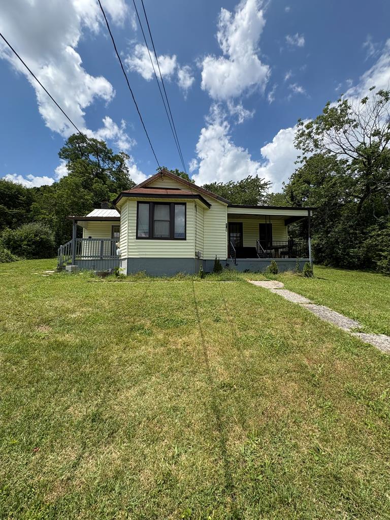 630 W Pine Street Property Photo 1
