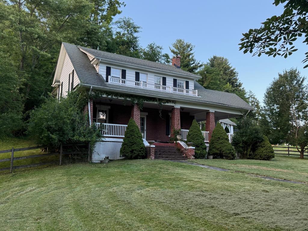 131 Jeffersonville Street Property Photo