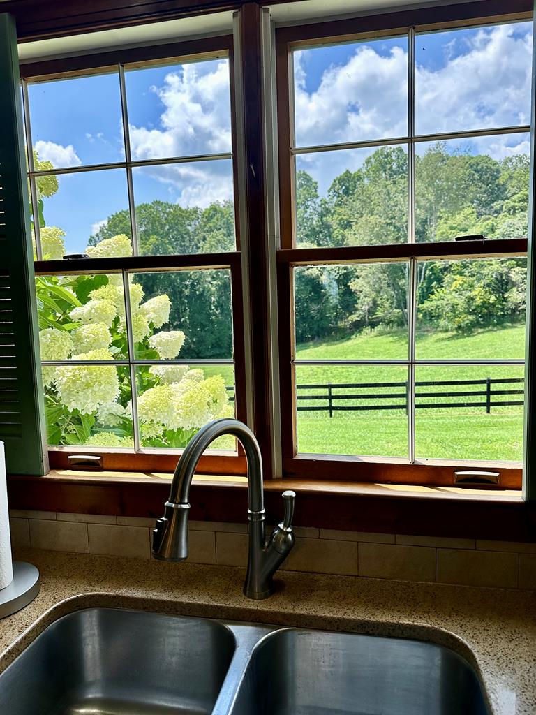 641 Vaughn Brooks Rd. Property Photo 38