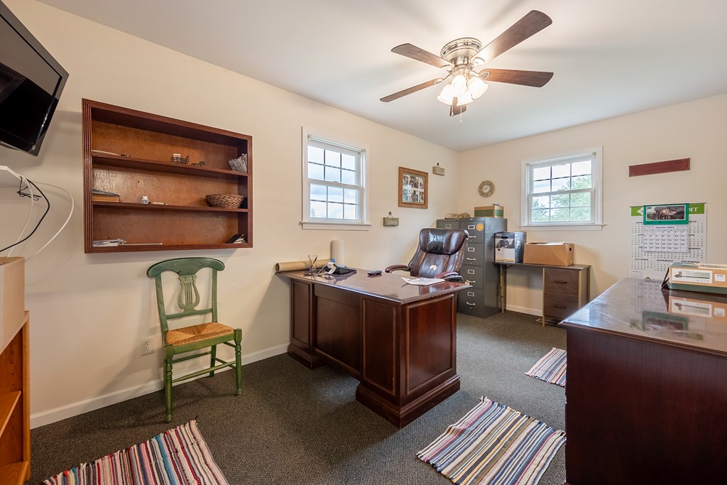 409 Whispering Pines Rd Property Photo 35