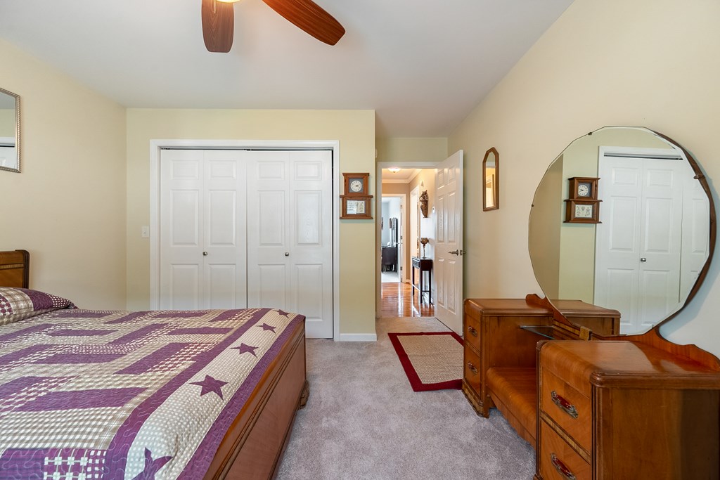 409 Whispering Pines Rd Property Photo 49