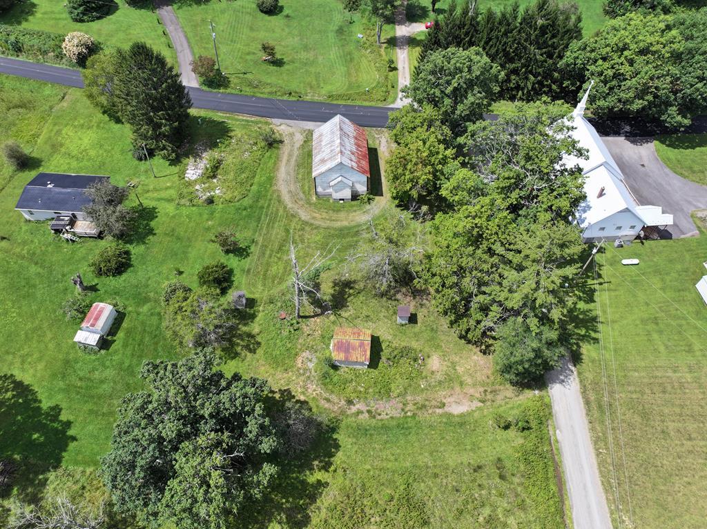 3727 Conner Grove Rd Property Photo 1