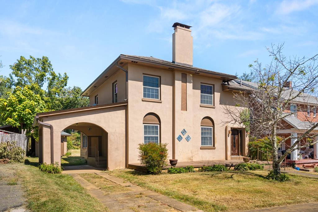 404 W Washington Street Property Photo