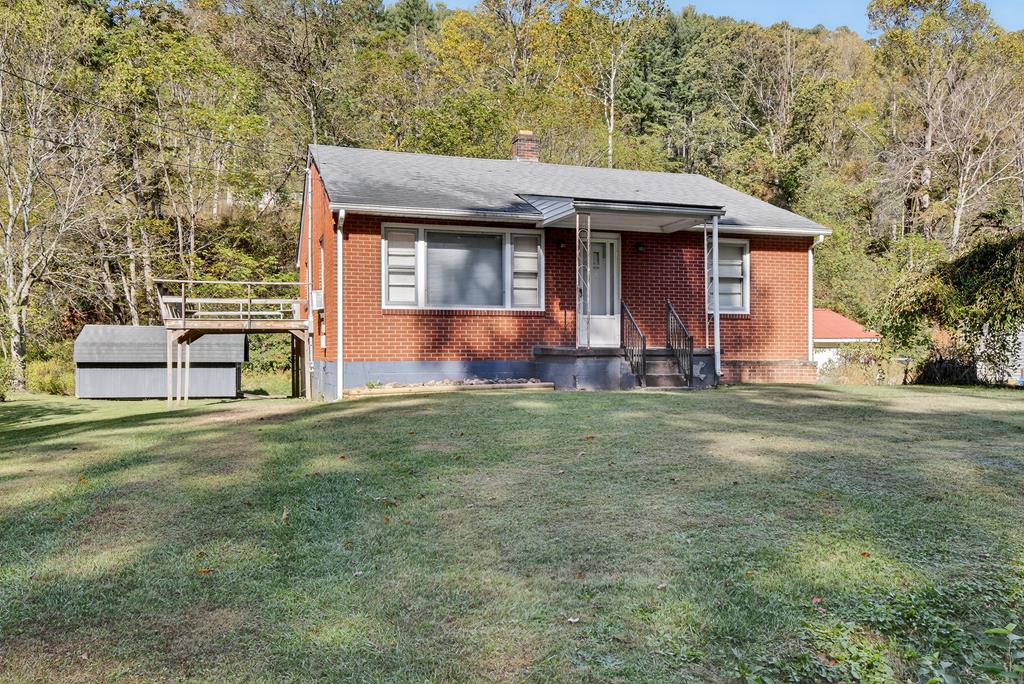 239 Currin Valley Property Photo 1