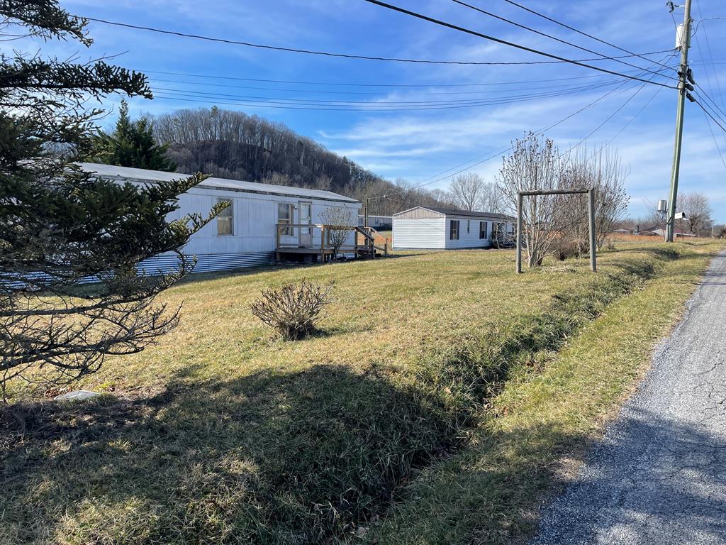 15586 Bishop Rd. Property Photo 1