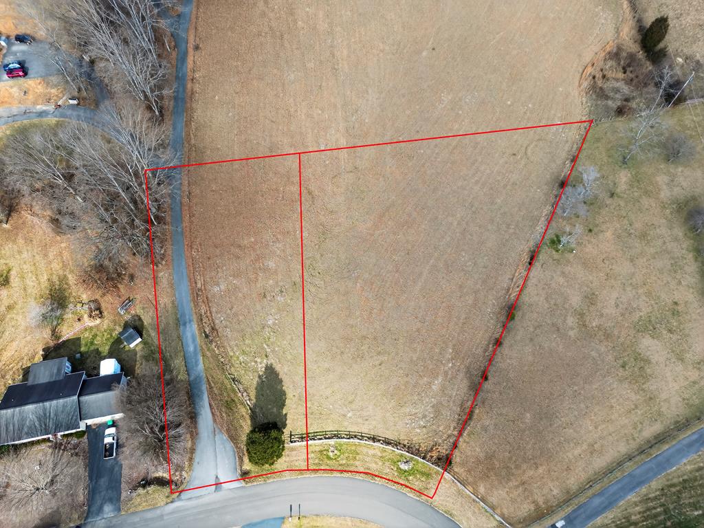 1.26 AC Stone Mountain Road
