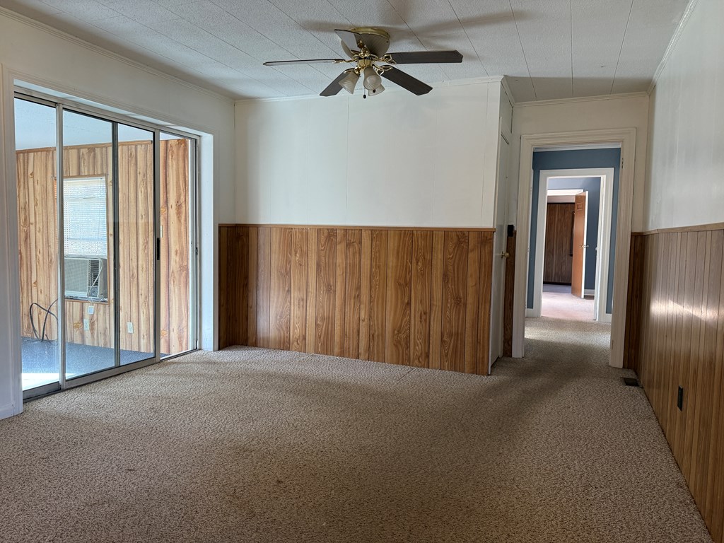 2282 Old Pipers Gap Property Photo 22