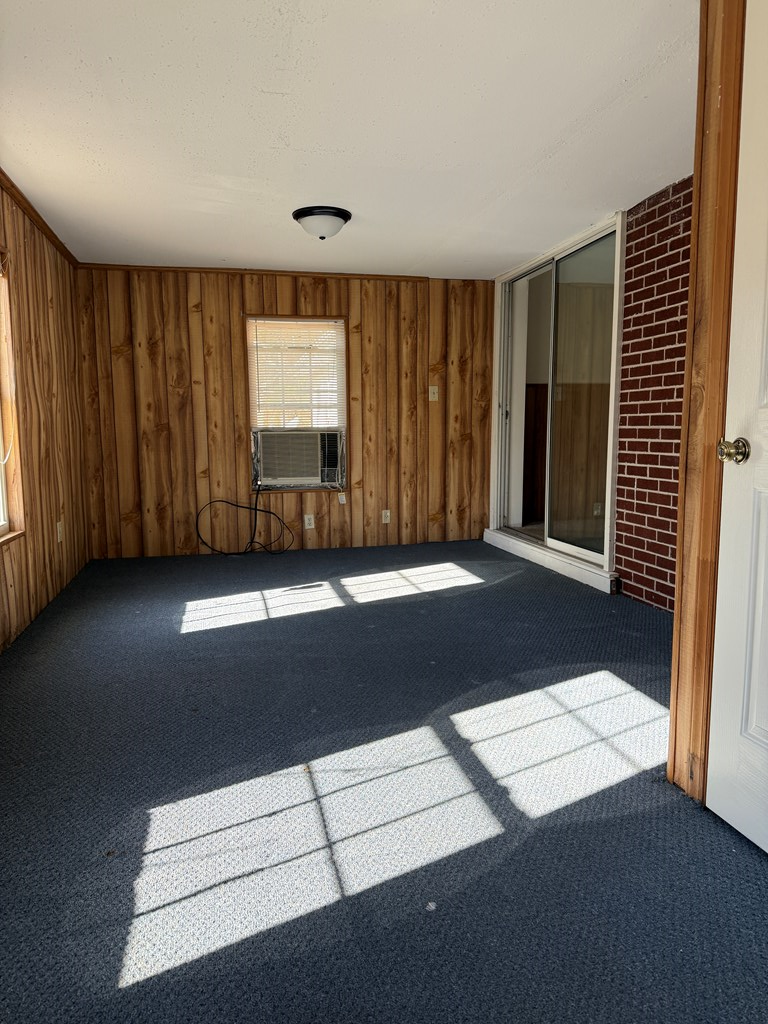 2282 Old Pipers Gap Property Photo 27