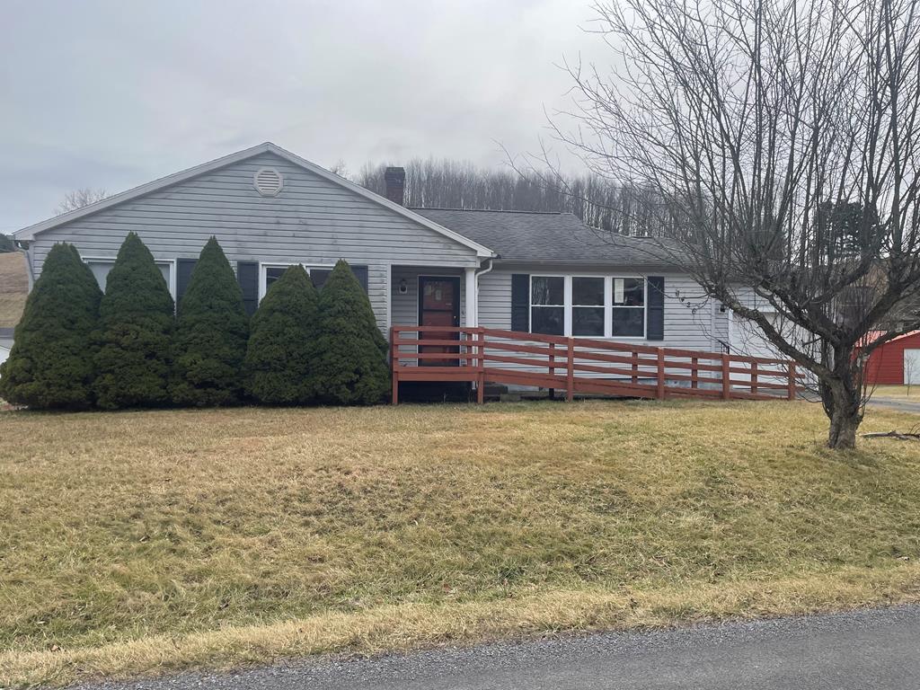 6426 Baptist Valley Road Property Photo 1