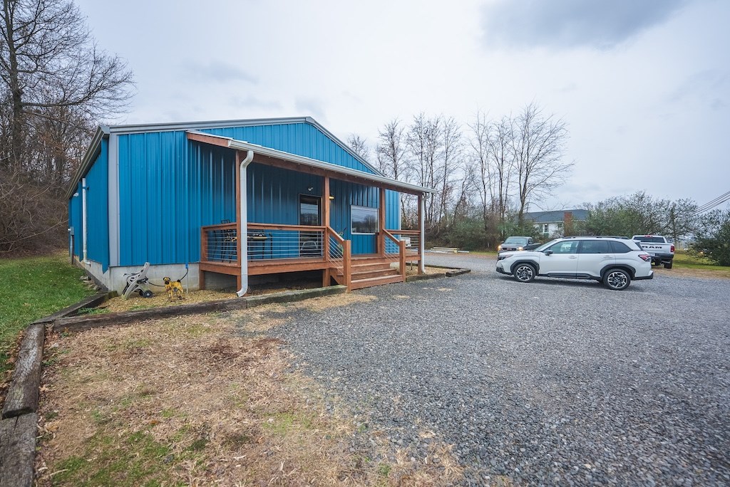 19462 Lee Highway Property Photo 2
