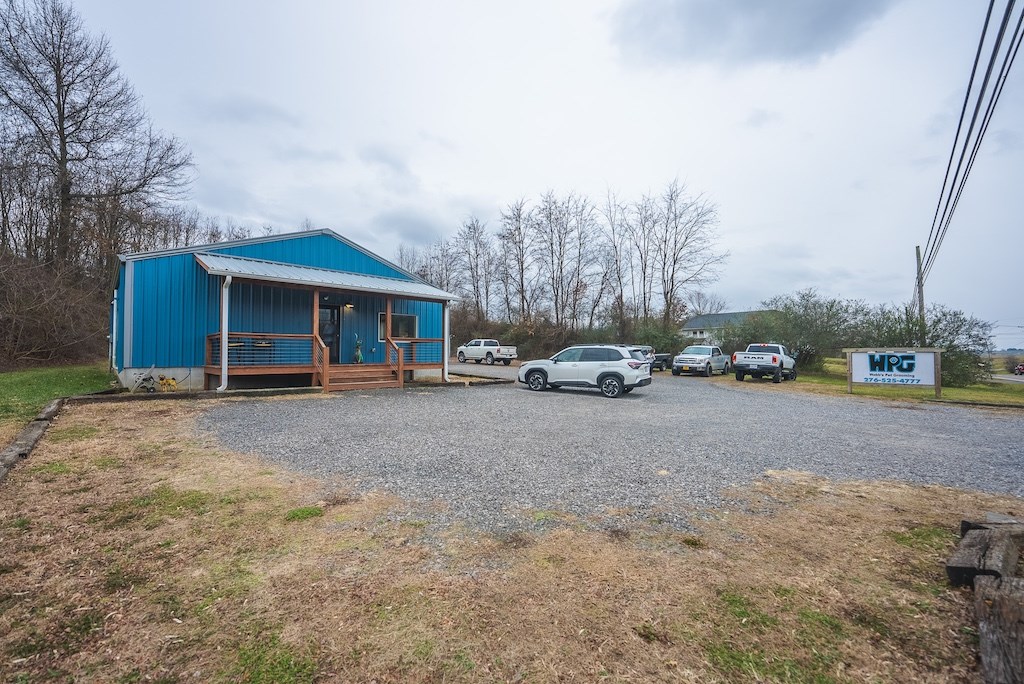 19462 Lee Highway Property Photo 3