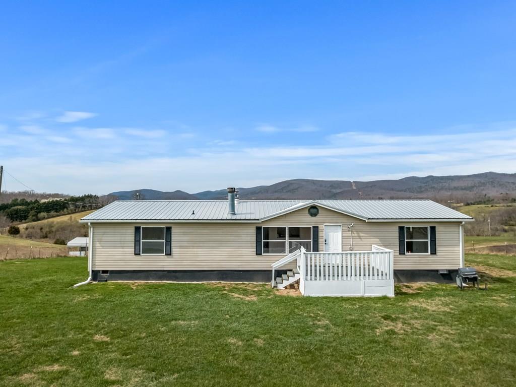 490 Bentwood Dr Property Photo 1