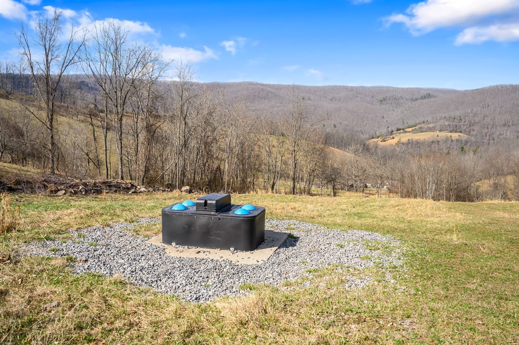 568 Round Bottom Dr. Property Photo 58