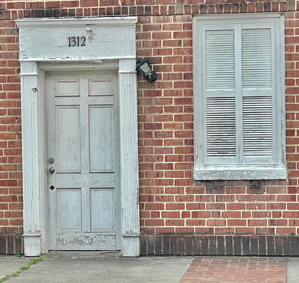 1312 Second St Property Photo 1