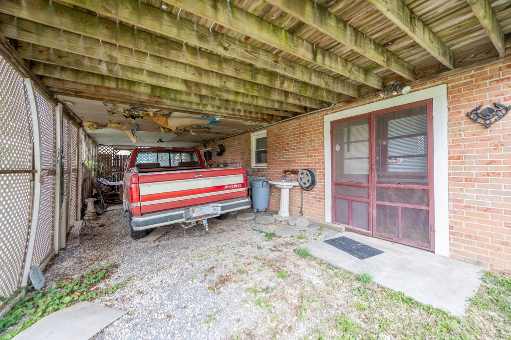 2516 Pinewood Dr Property Photo 22