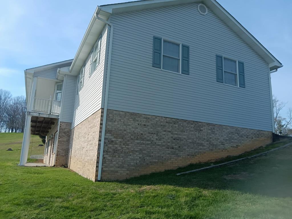 14512 White Top View Property Photo 5