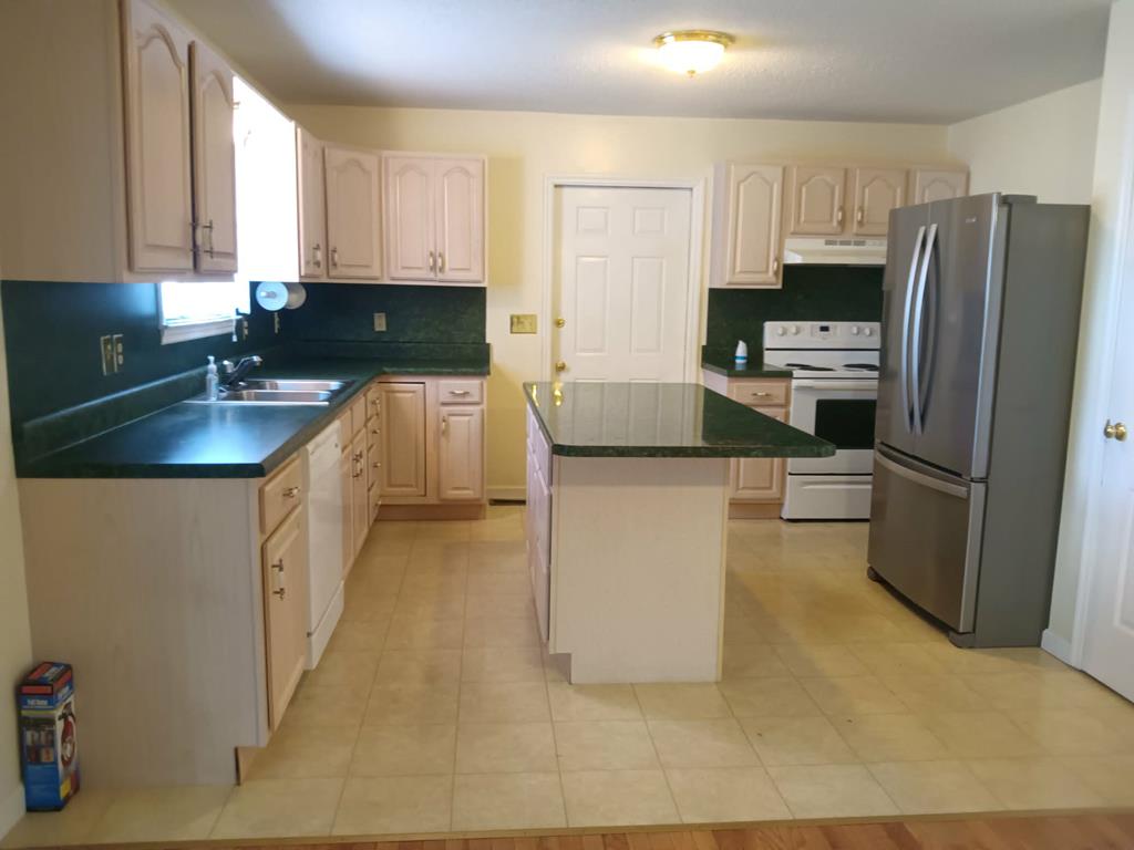 14512 White Top View Property Photo 6