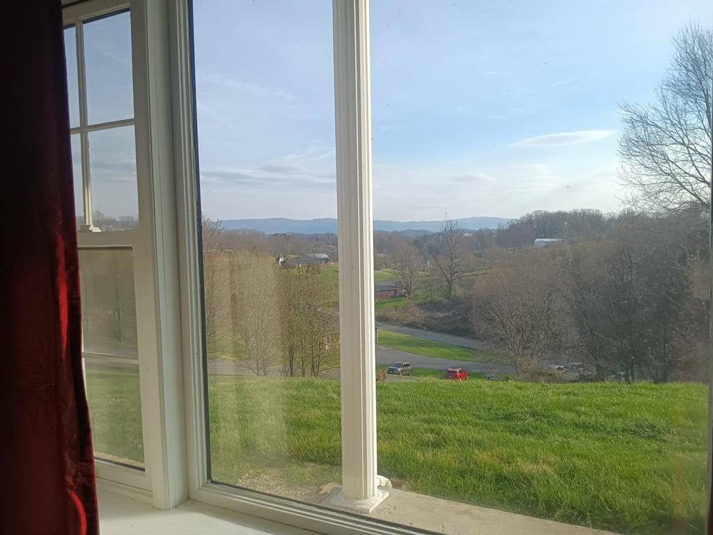 14512 White Top View Property Photo 33