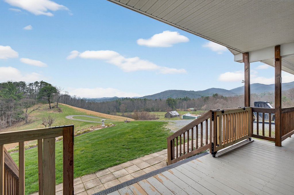 329 Mill Creek Property Photo 52